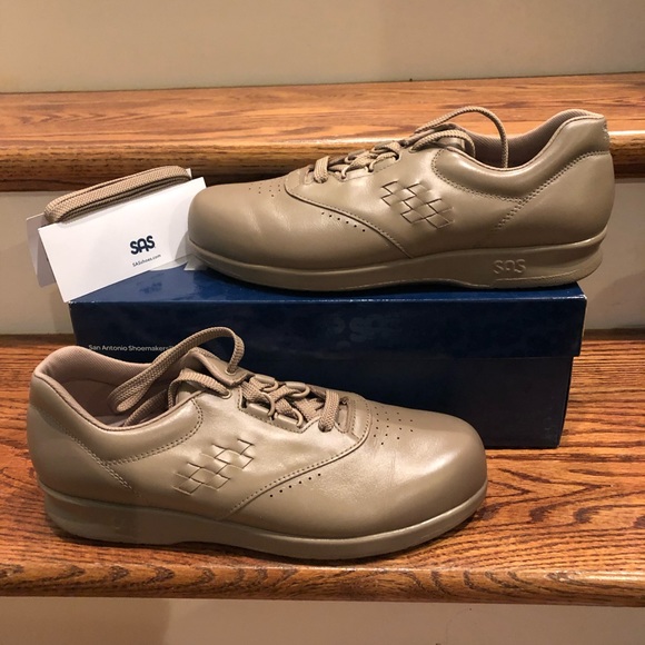 sas narrow shoes